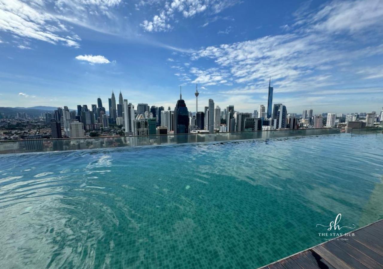 Regalia Residence The Sky Pool Suite Kuala Lumpur Exteriör bild